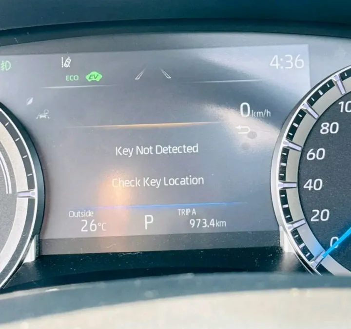 Toyota Highlander 2025 Hybrid SUV – photo 4