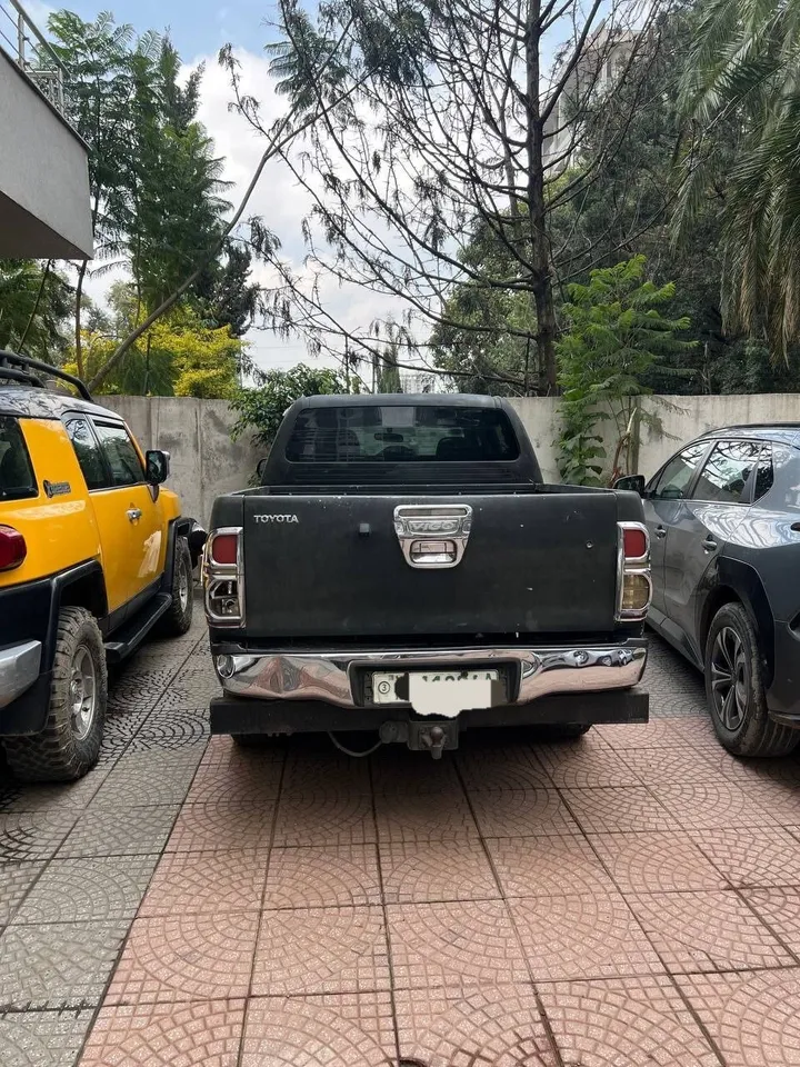 Toyota Hilux D4D Automatic 2012 – photo 6