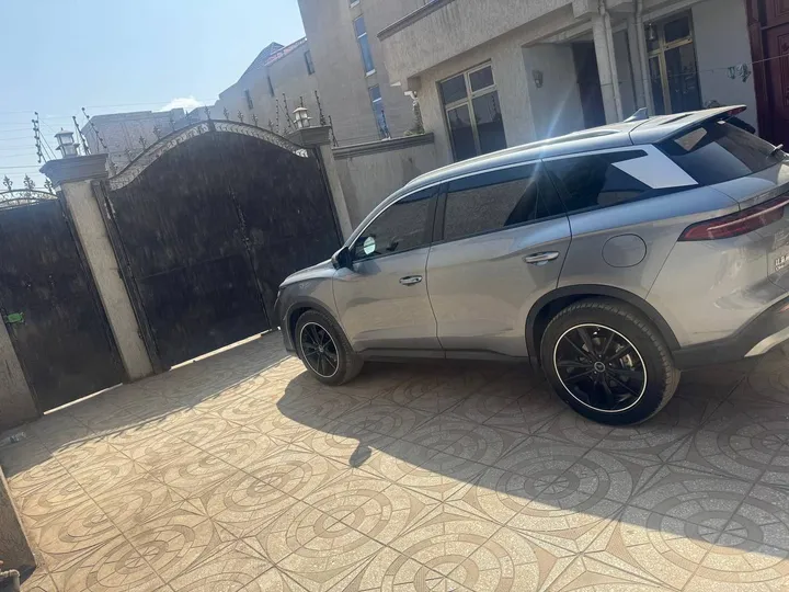 BYD Song Pro Plug-in Hybrid 2025 – photo 4
