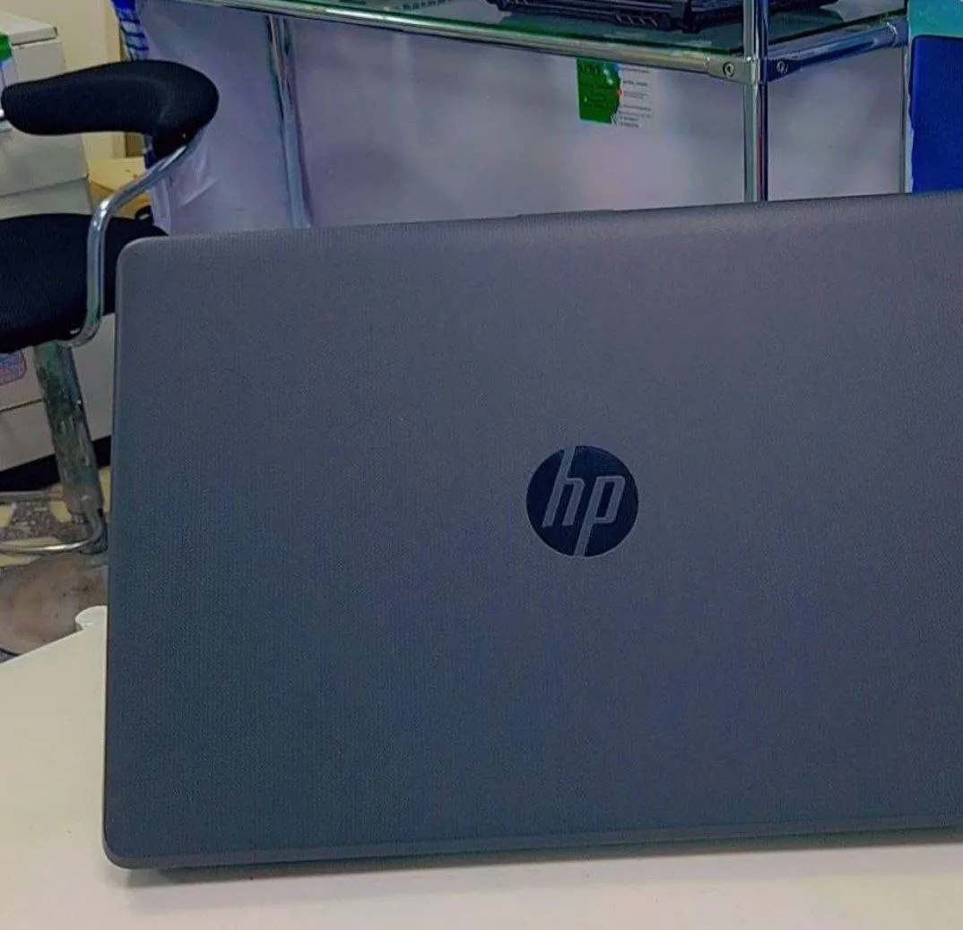 HP Notebook i3 6th Gen 15.6 Inch – photo 3