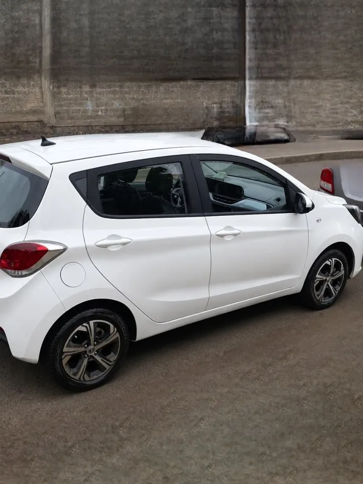 Changan Estar Electric Hatchback 2023 – photo 3