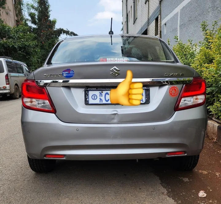 Suzuki Dzire 2022 Automatic – photo 4