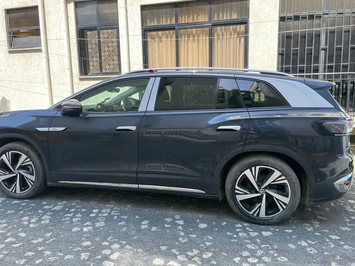 Volkswagen ID.6 Crozz Pro 2022 – photo 5