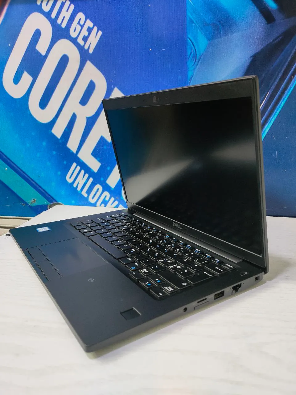 Dell Latitude 7390 i5 16GB 256GB – photo 3