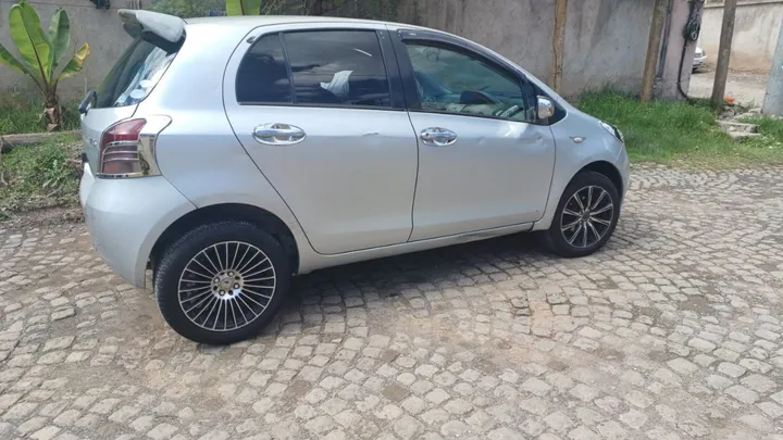 Toyota Yaris Compact 2007 – photo 4