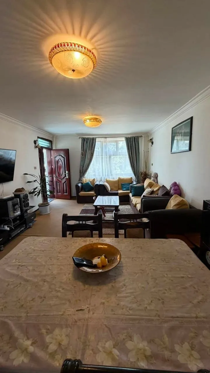 3-Bedroom Summit Condominium 106sqm – photo 5