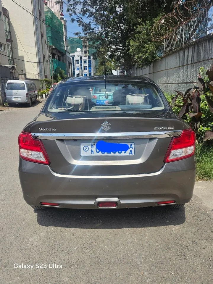 Suzuki Dzire 2021 Automatic – photo 3
