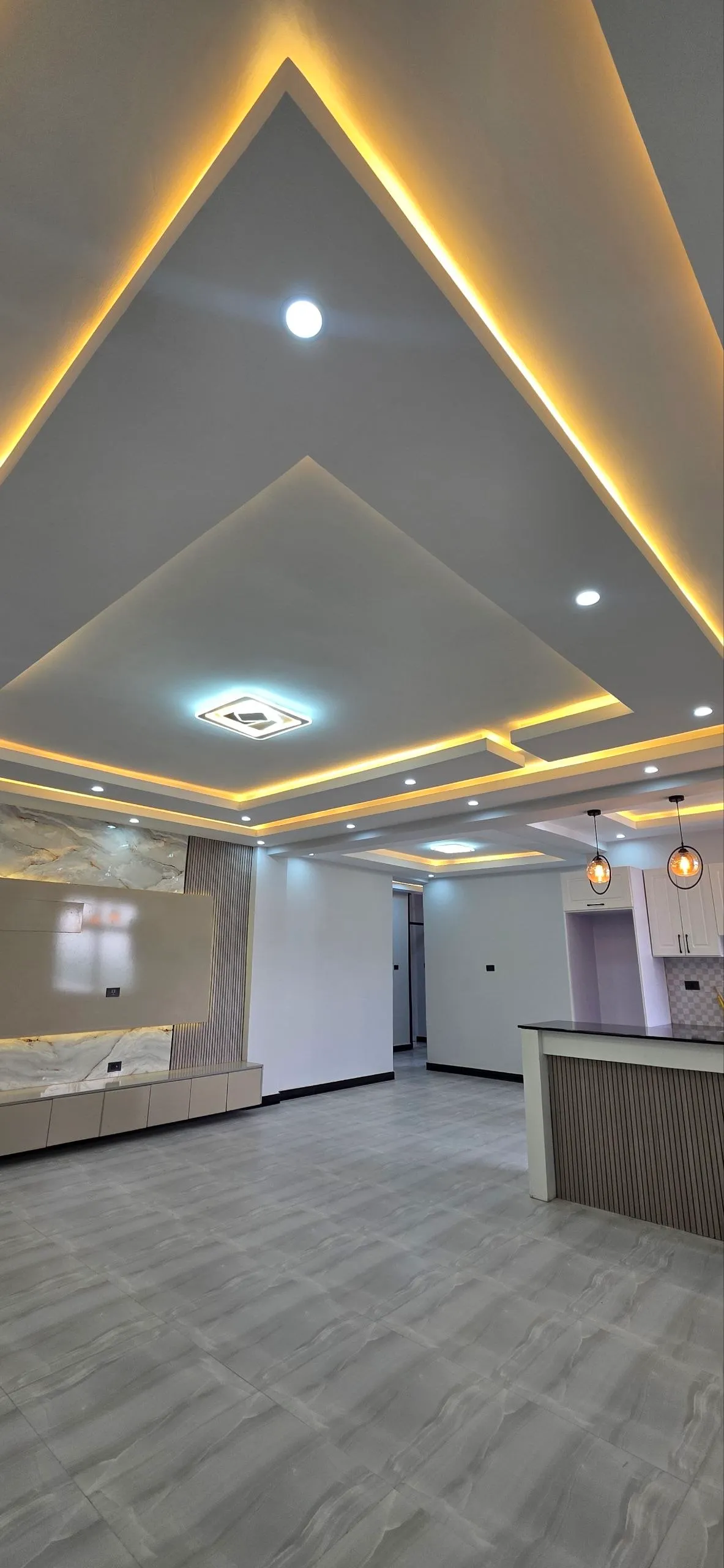 3 Bedroom 105 sqm 6th Floor Apartment – photo 3