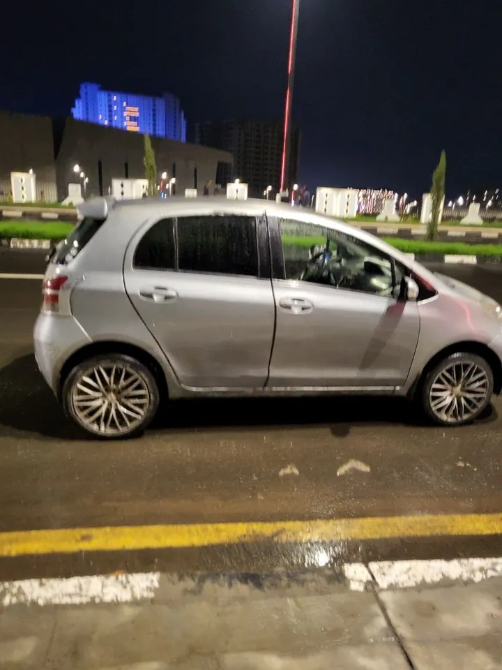 Toyota Yaris Compact 2008 Automatic – photo 7