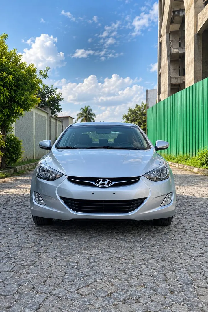 Hyundai Elantra 2012 – photo 4