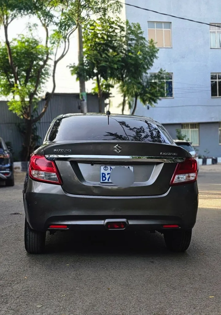 Suzuki Dzire 2021 Automatic – photo 6
