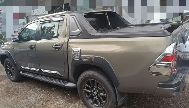 Toyota Adventure Double Cab 2021 – photo 5