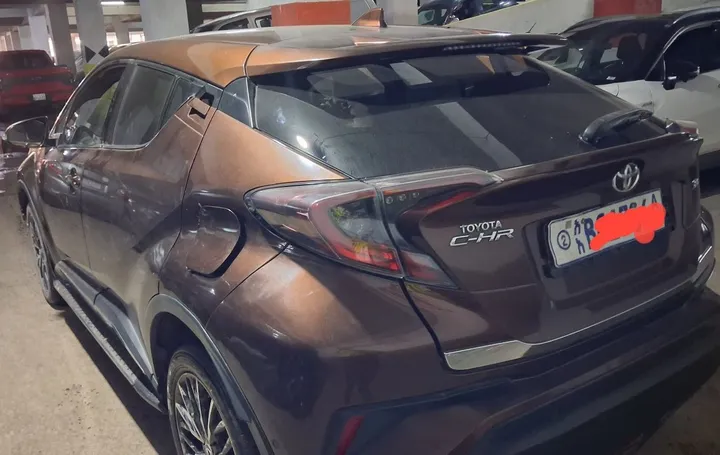 Toyota C-HR 2017 Automatic – photo 3