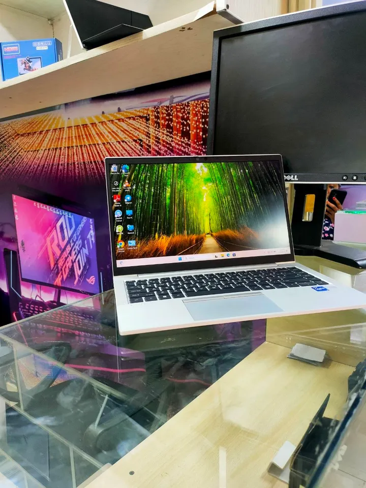 HP EliteBook 840 G8 i7 11th Gen – photo 3