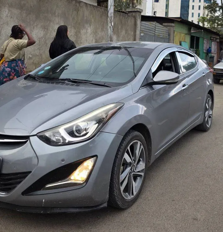 Hyundai Avante 2015 Automatic – photo 3