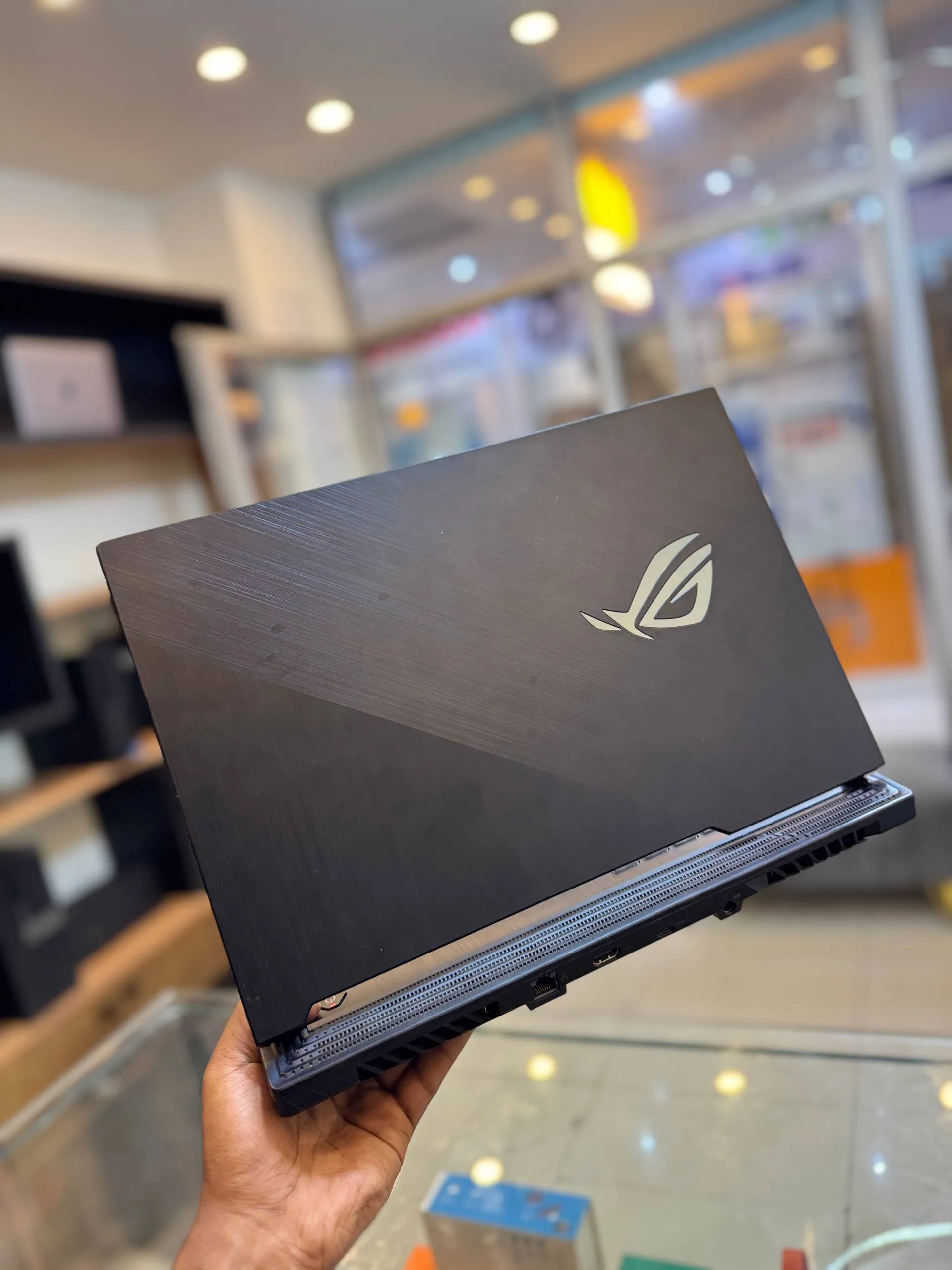 Asus ROG Strix Gaming Laptop – photo 4