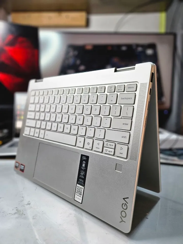 Lenovo Yoga 7 2-in-1 Laptop – photo 3