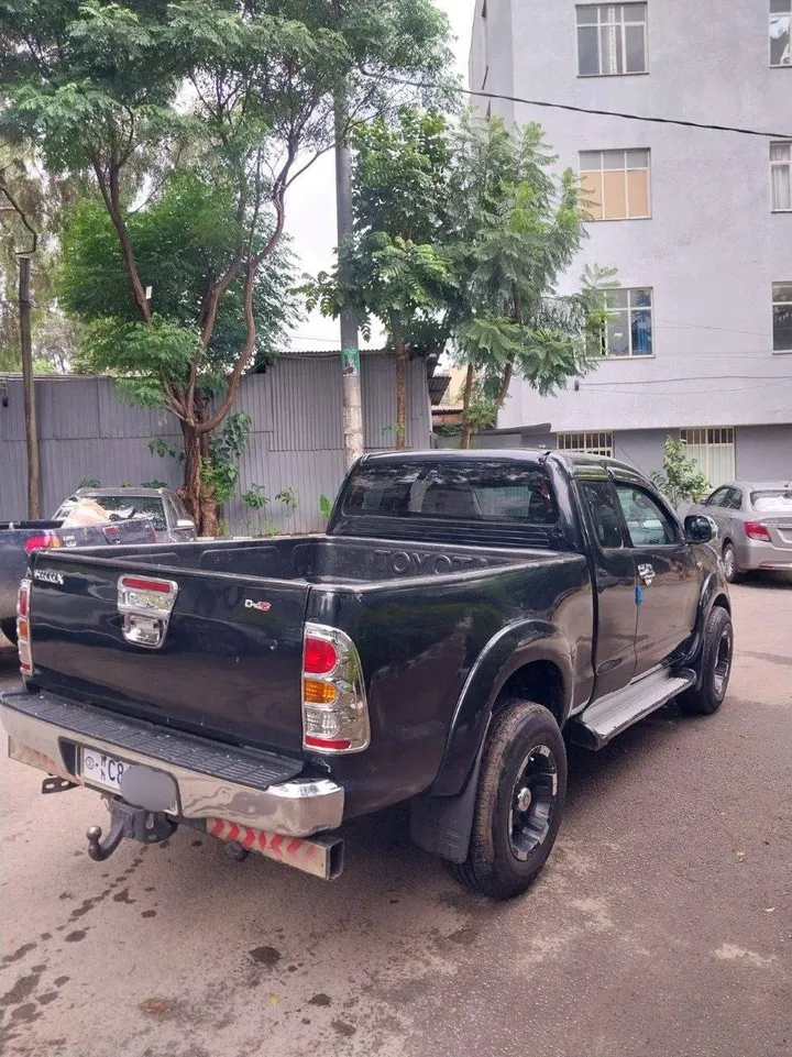 Toyota Vigo D4D 2011 Manual – photo 7