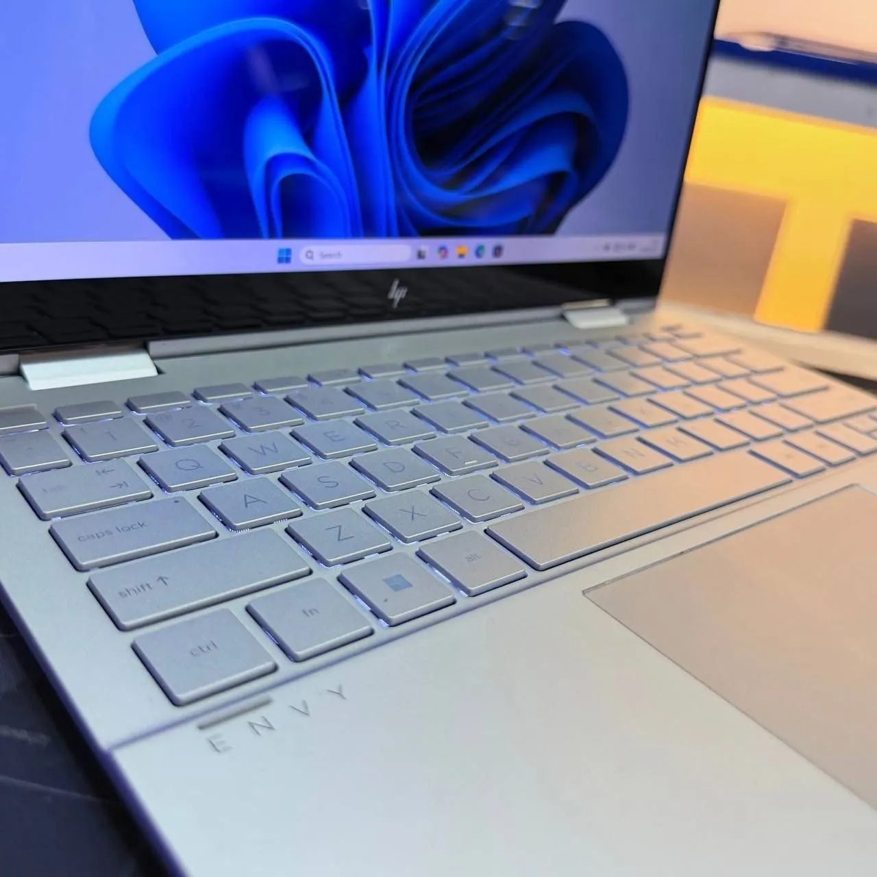 HP Envy x360 Core i7 2-in-1 – photo 6
