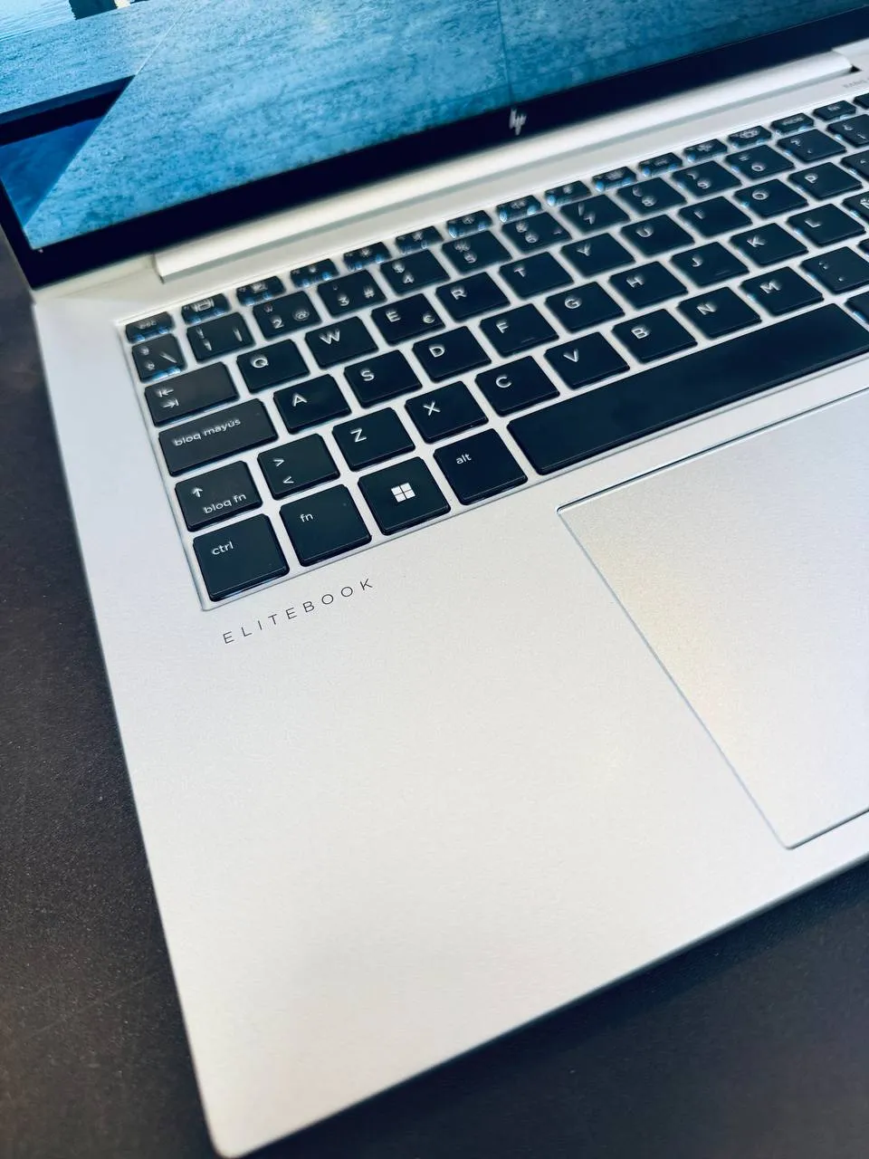HP EliteBook 1045 G9 i7 Laptop – photo 4