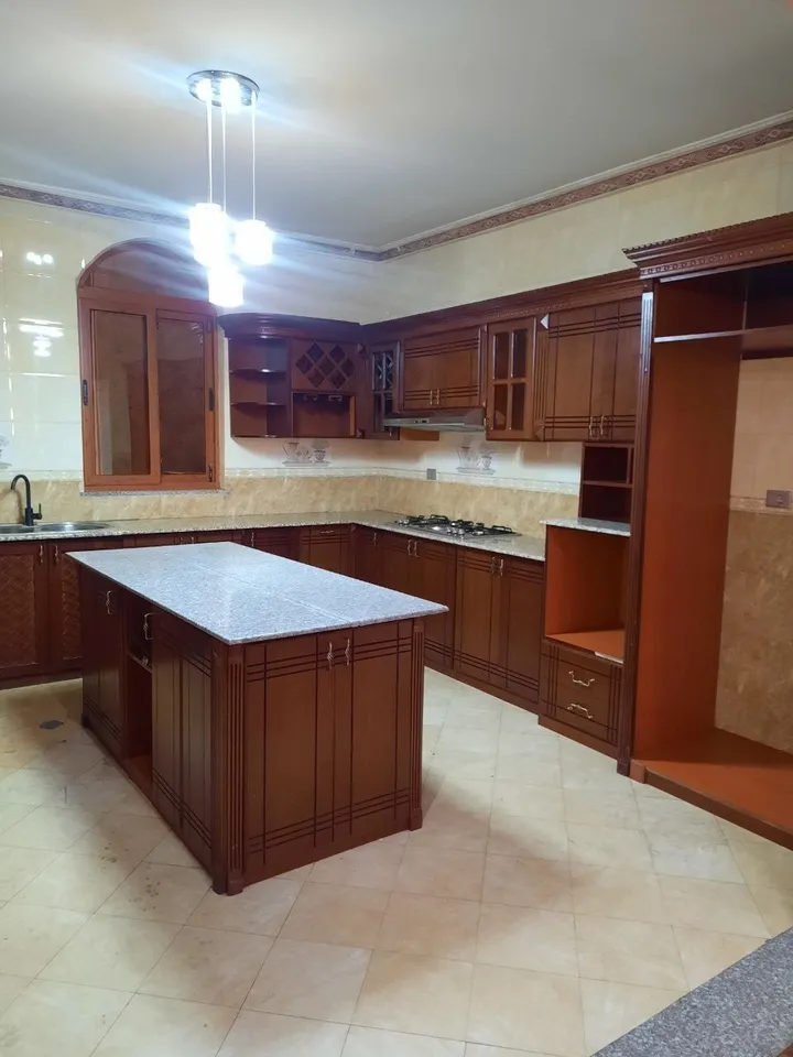 245 Sqm House for Sale Ayat – photo 8