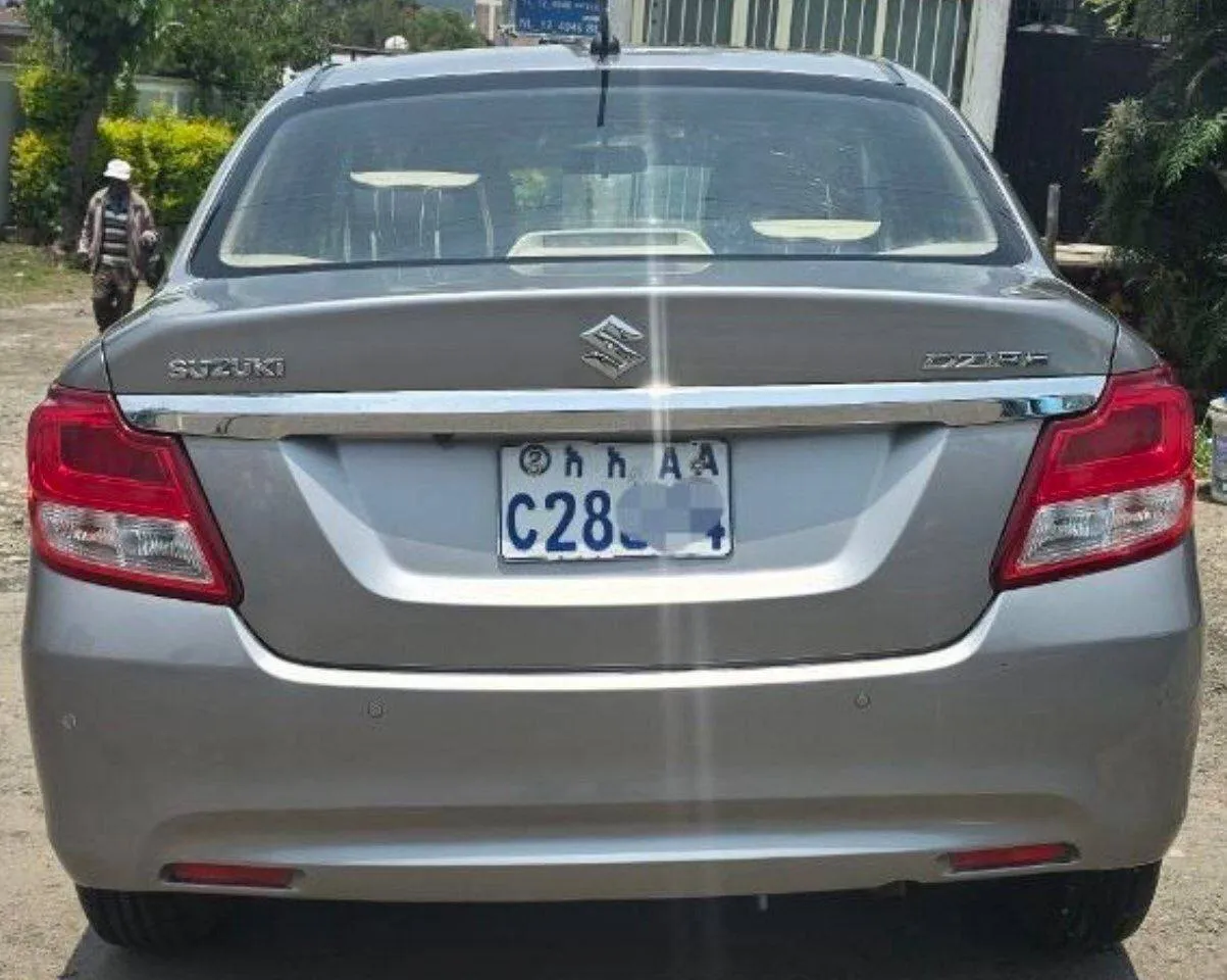 Suzuki Dzire 2022 Full Option – photo 4