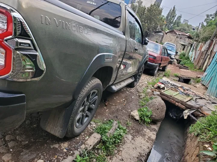 Toyota Hilux 2.8L Diesel 2021 – photo 7