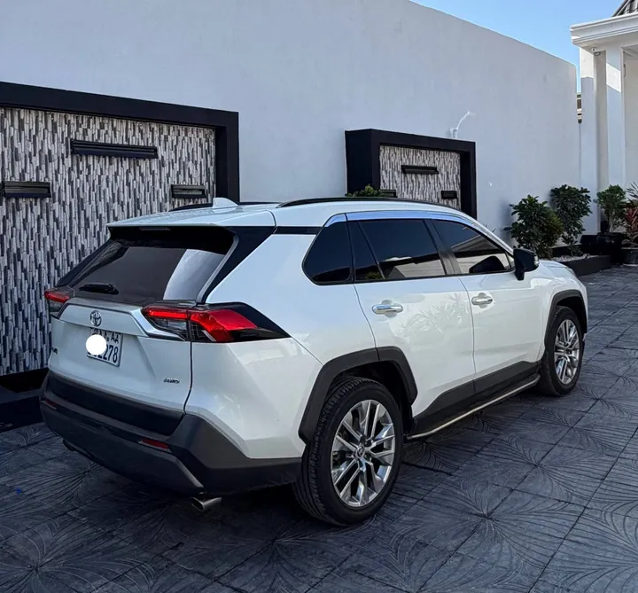 Toyota RAV4 2021 Full-Option – photo 4