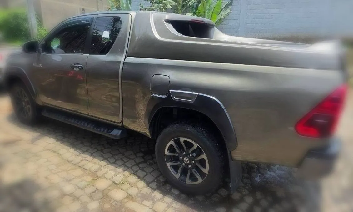 Toyota Hilux Invincible Extra Cab 2021 – photo 5