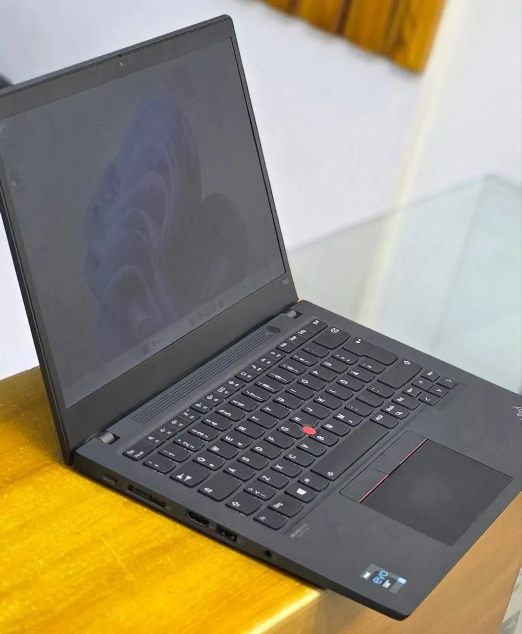 Lenovo ThinkPad T14s Gen 2i – photo 3