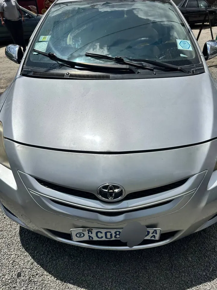 Toyota Yaris Belta 2006 – photo 5