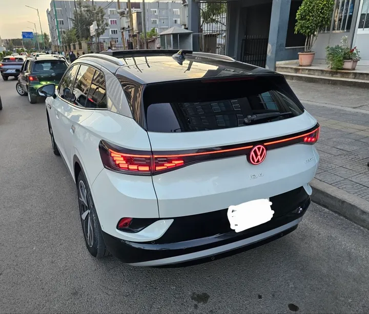 Volkswagen ID.4 Crozz Pro 2024 – photo 4
