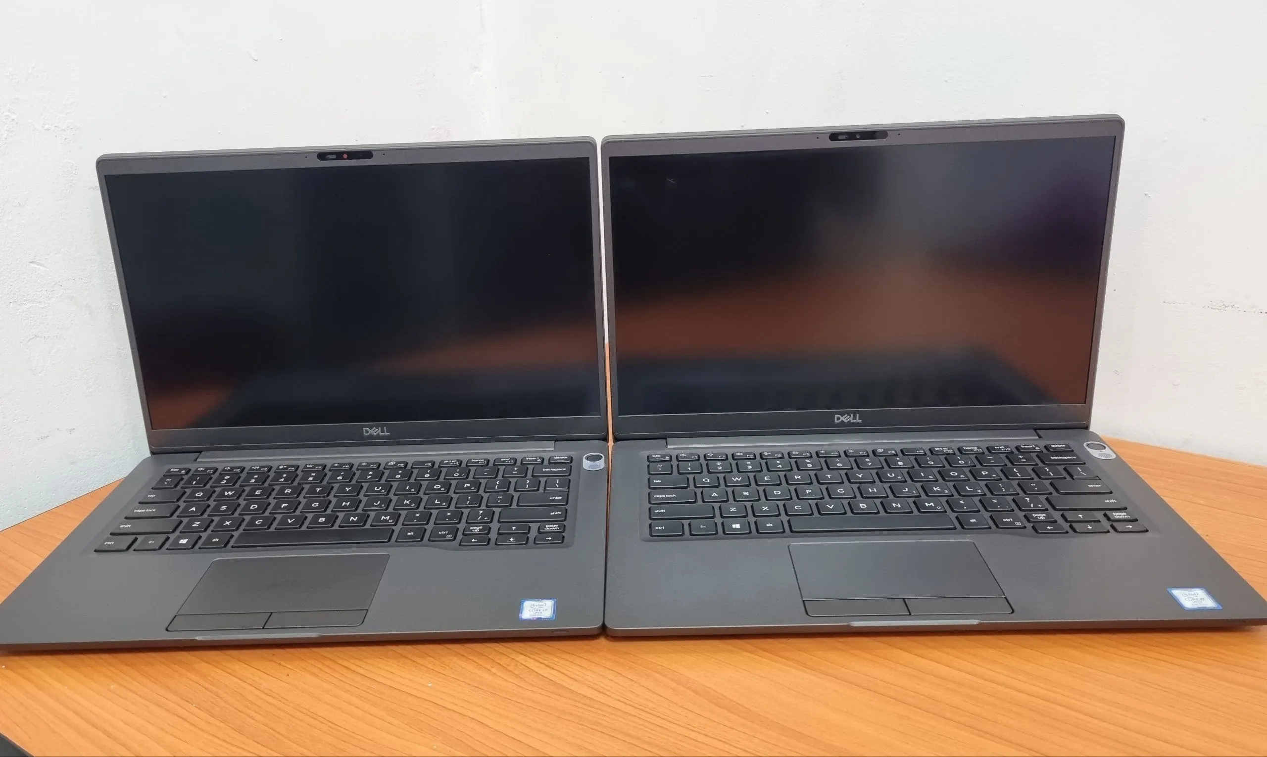 Dell Latitude 7300 i7 Laptop – photo 3