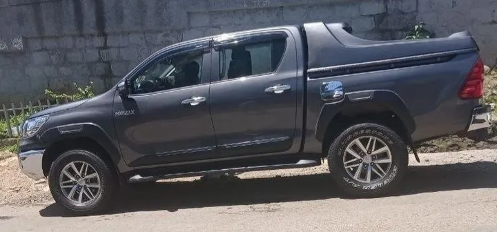 Toyota Revo Double Cab 2018 – photo 3