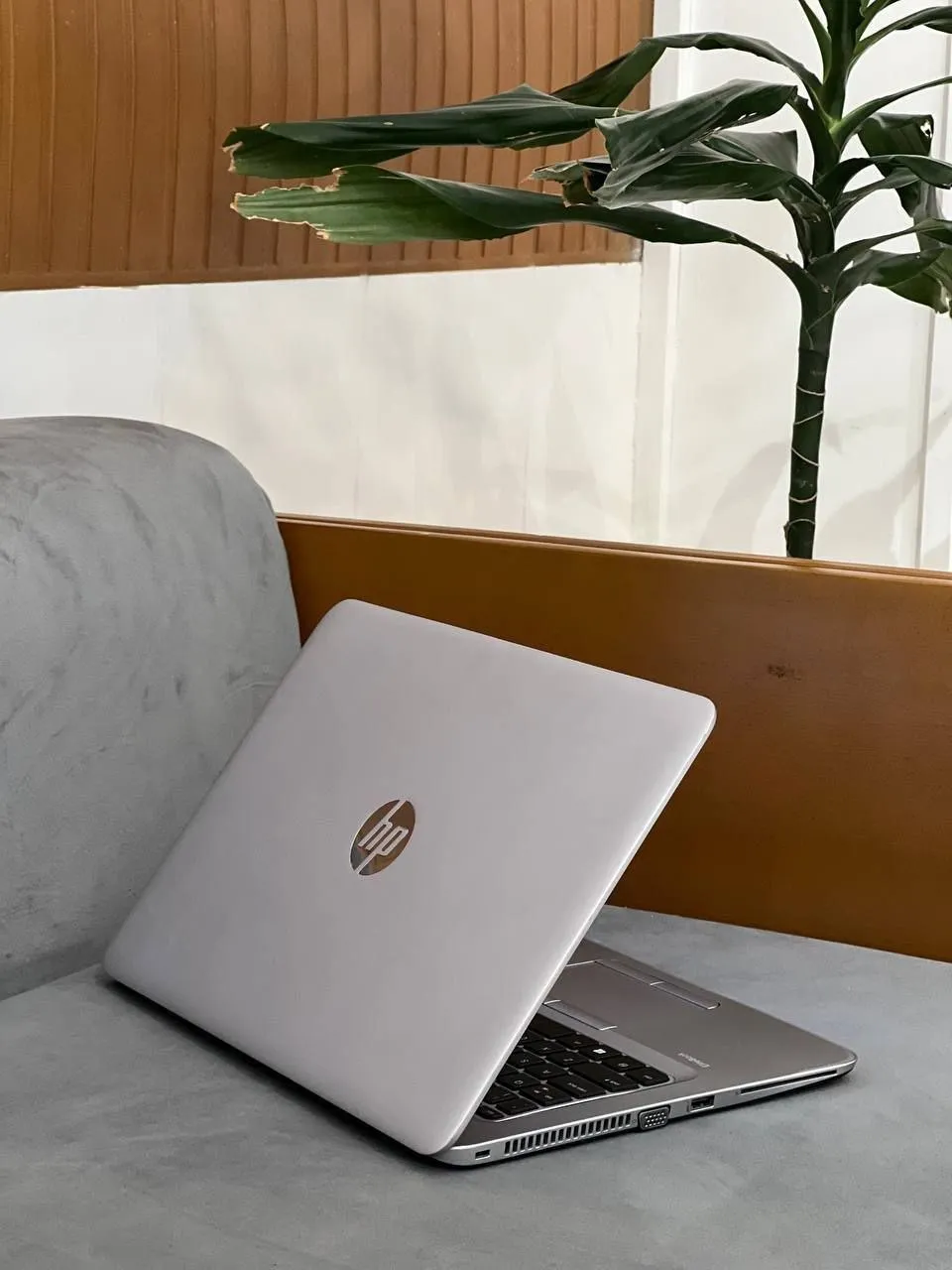 HP EliteBook 840 G3 Laptop – photo 3
