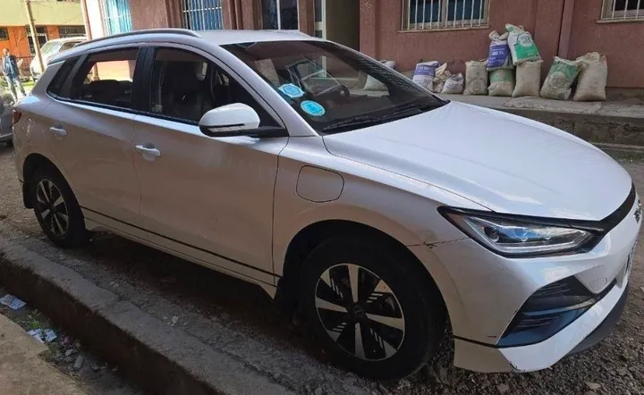 BYD e2 2025 Electric Car – photo 7
