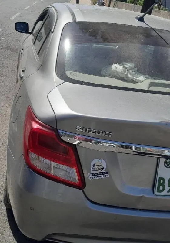 Suzuki Dzire 2022 Automatic – photo 4