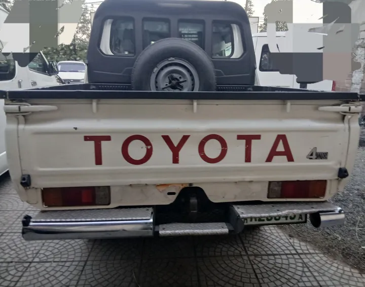 Toyota Landcruiser 1HZ Double Cab 2016 – photo 10