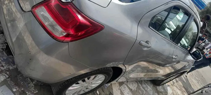 Suzuki Dzire 2022 Automatic – photo 4