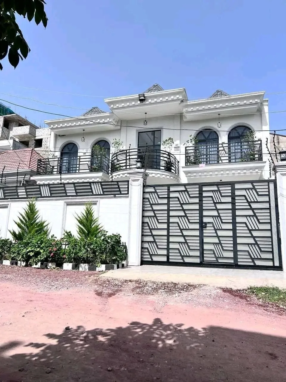 6 Bedroom House Bole Bulbula 250 Sqm – photo 4
