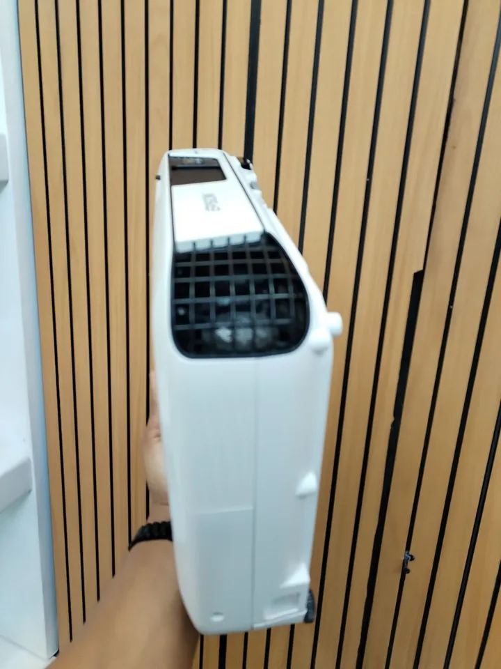 Epson EB-S31 Projector – photo 4