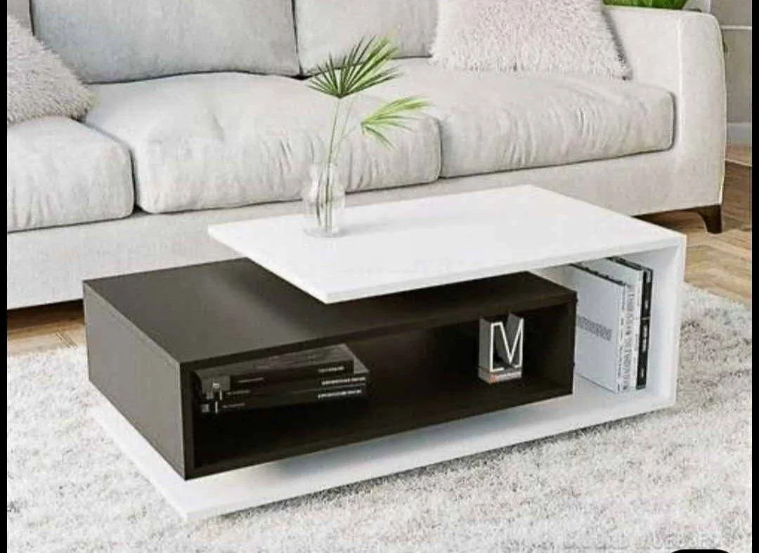 Center Table – photo 10