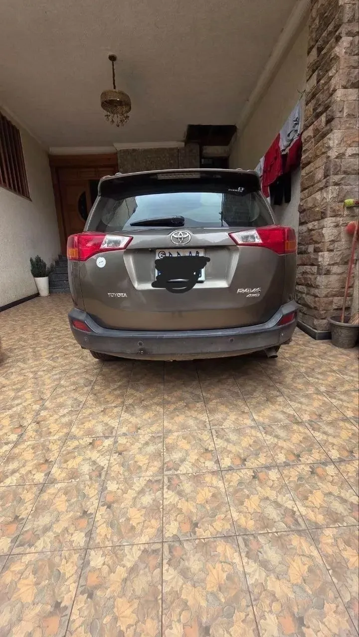 Toyota RAV4 2014 – photo 5