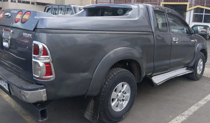 Toyota Hilux Pickup 2011 – photo 7