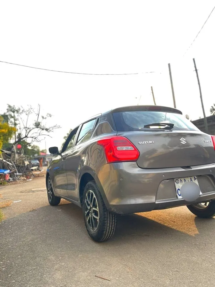 Suzuki Swift 2021 Automatic 1.2L – photo 8
