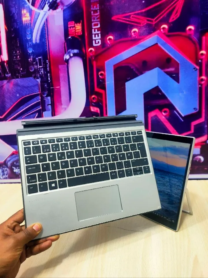 HP Elite x2 Core i7 Laptop – photo 3