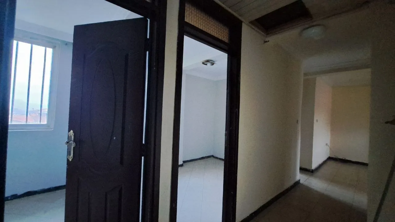 3-Bedroom Condo Ayat Mebrat Hayl – photo 5