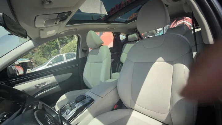 Hyundai Tucson 2022 SUV – photo 4