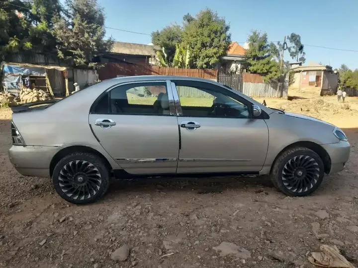 Toyota Corolla 2003 Automatic – photo 3