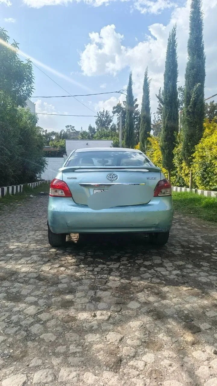 Toyota Belta 2008 Automatic – photo 5